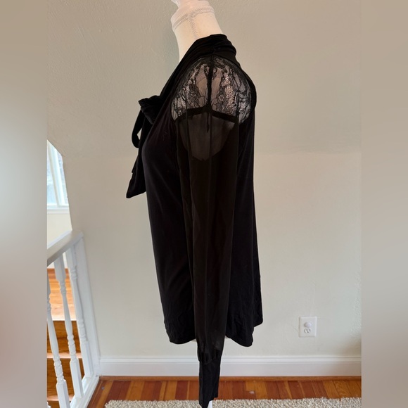 Karen Millen Black Sheer Lace Blouse Size 12 NWT - Picture 2 of 9